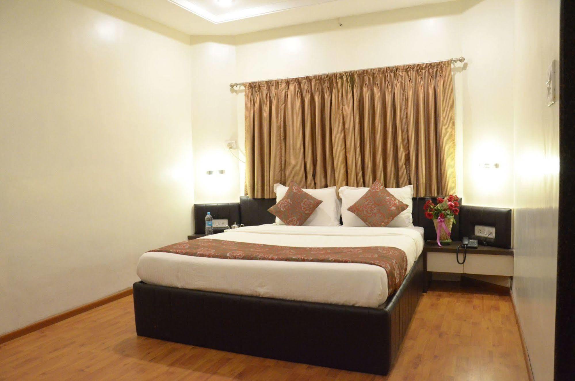 Hotel Vijay Residency Aurangabad (Maharashtra) Exterior foto